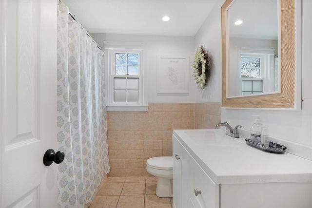 18 Holiday Lane, Dennis Port, MA 02639