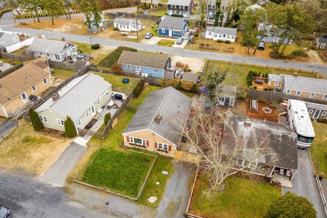 18 Holiday Lane, Dennis Port, MA 02639