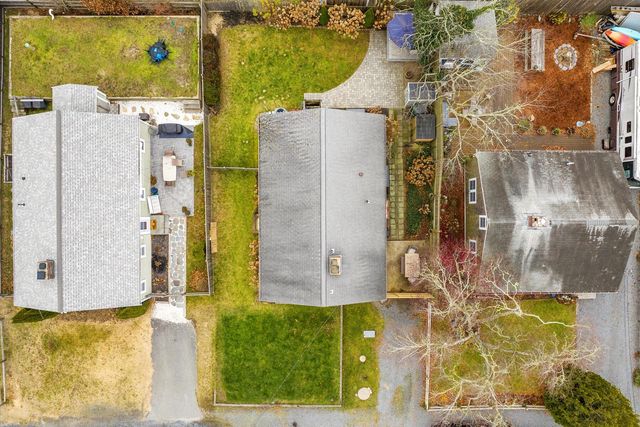 18 Holiday Lane, Dennis Port, MA 02639