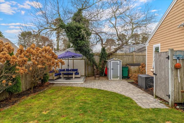 18 Holiday Lane, Dennis Port, MA 02639