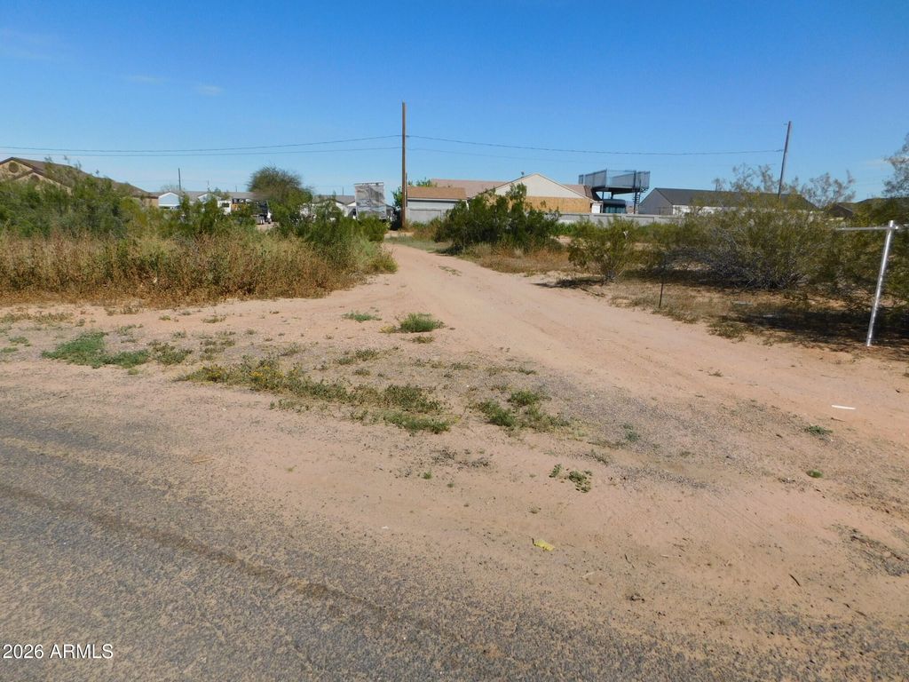 5828 E SHADOW Lane 322, San Tan Valley, AZ 85140 — photo 2
