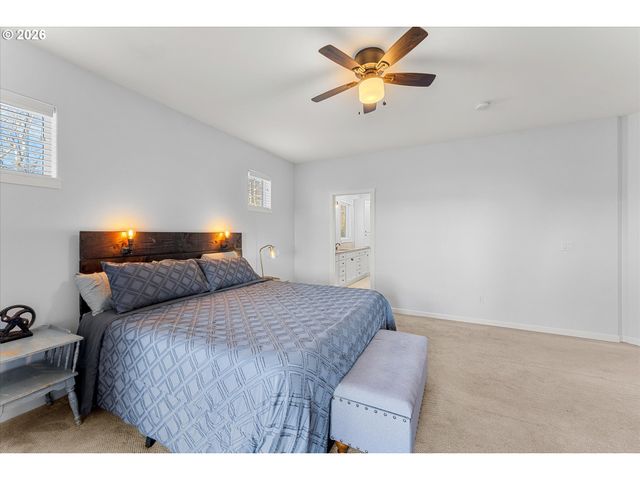 14857 S SUNTERRA Loop, Oregon City, OR 97045