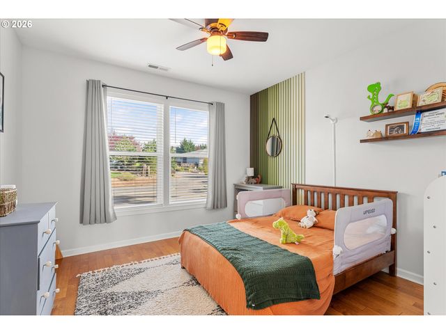 14857 S SUNTERRA Loop, Oregon City, OR 97045