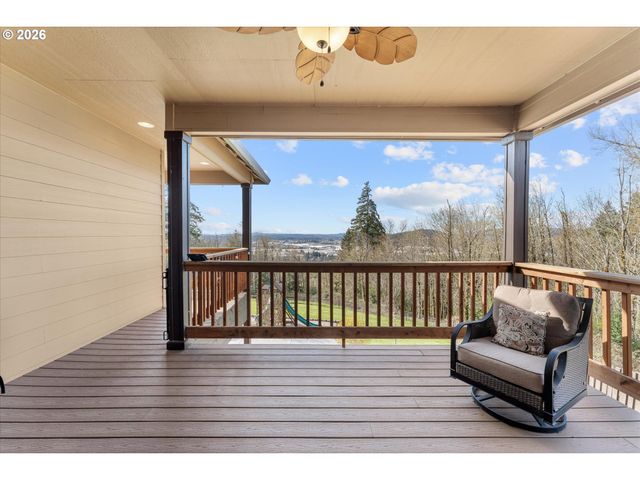 14857 S SUNTERRA Loop, Oregon City, OR 97045