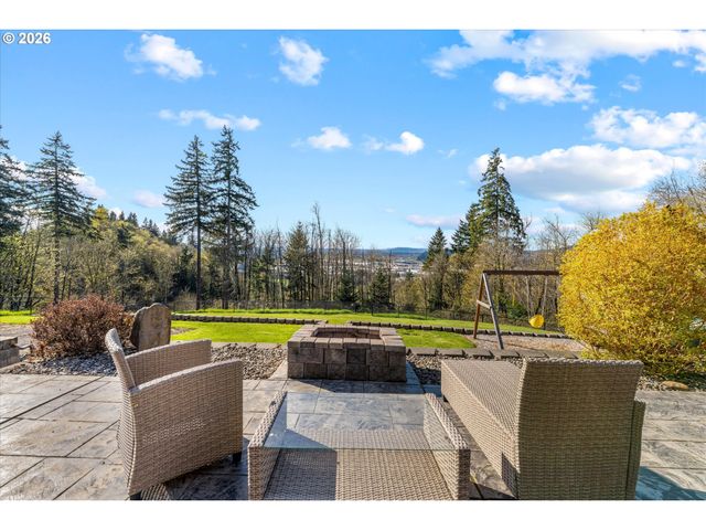 14857 S SUNTERRA Loop, Oregon City, OR 97045