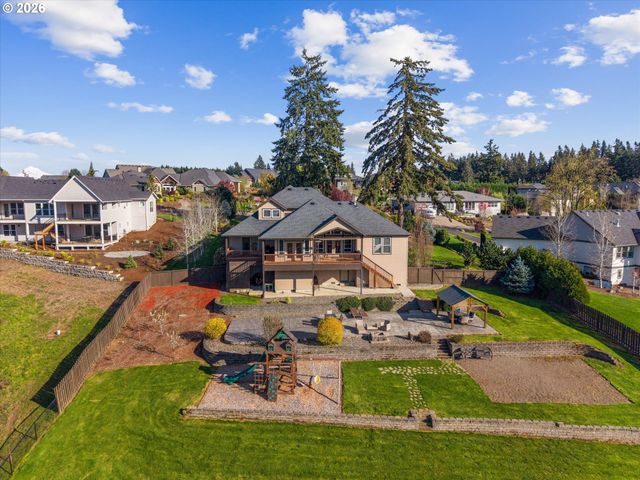 14857 S SUNTERRA Loop, Oregon City, OR 97045