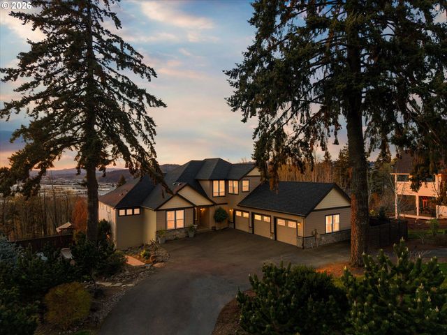 14857 S SUNTERRA Loop, Oregon City, OR 97045