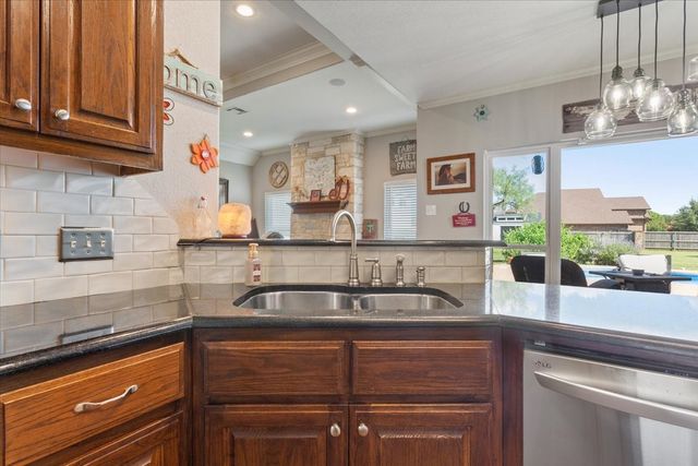 5404 Flat Rock Road, Waco, TX 76708