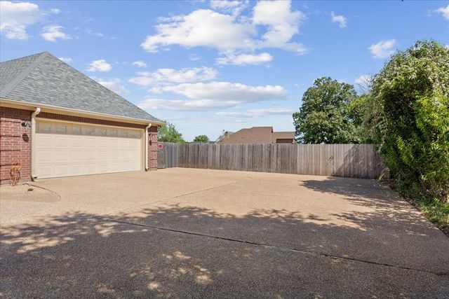 5404 Flat Rock Road, Waco, TX 76708