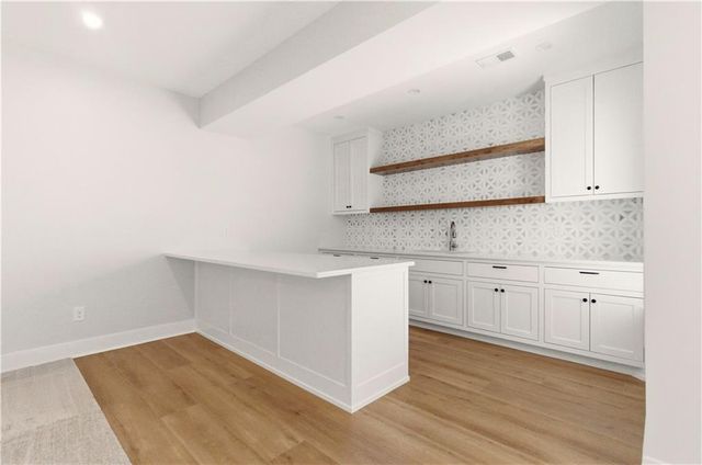 4701 SE Claude Court, Blue Springs, MO 64014