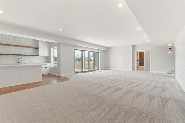 4701 SE Claude Court, Blue Springs, MO 64014