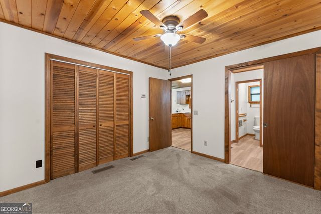 218 Hester Gap Road, Cleveland, GA 30528