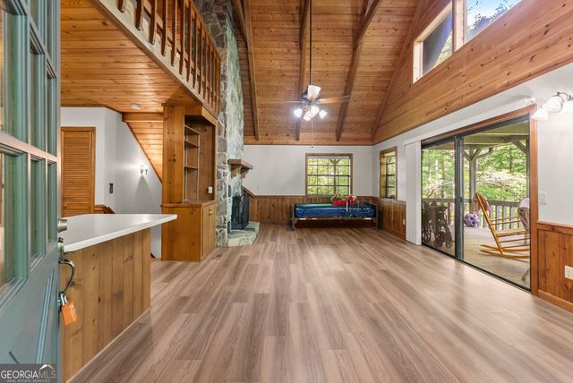 218 Hester Gap Road, Cleveland, GA 30528