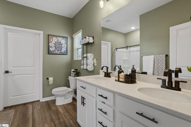 107 Brown Circle, Easley, SC 29642