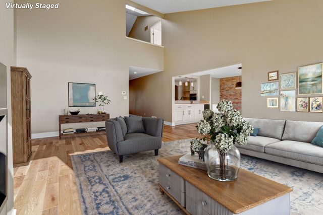 15762 Prospect Point Drive, Spring Lake, MI 49456