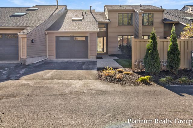 15762 Prospect Point Drive, Spring Lake, MI 49456