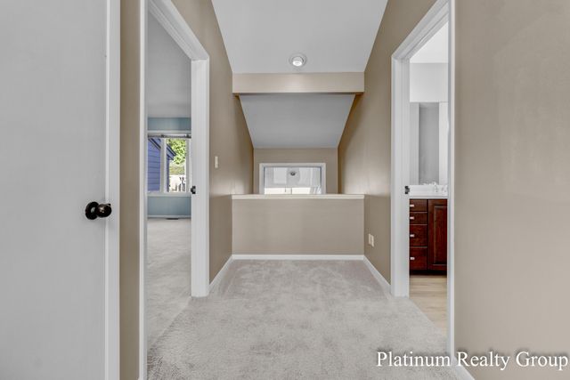 15762 Prospect Point Drive, Spring Lake, MI 49456