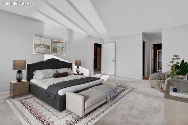 15762 Prospect Point Drive, Spring Lake, MI 49456