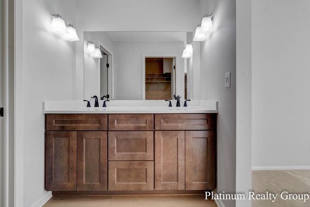 15762 Prospect Point Drive, Spring Lake, MI 49456