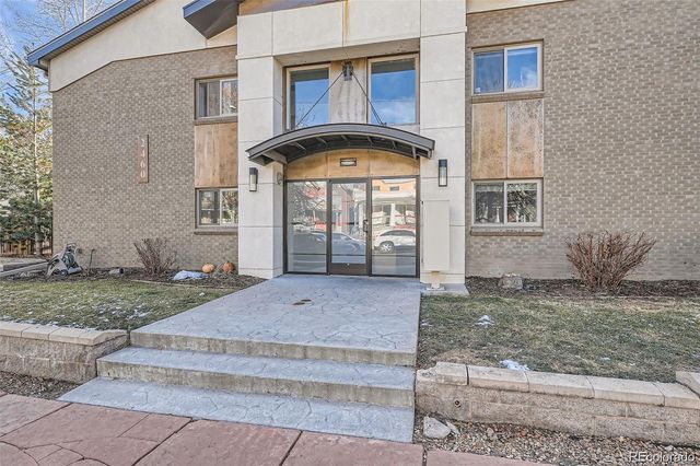 2460 W Caithness Place 104, Denver, CO 80211