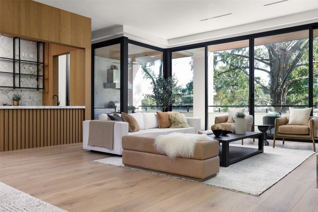 2503 Westlake DR 201, Austin, TX 78746