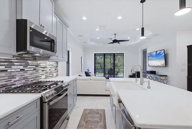 12946 TRUE BLUE CIRCLE, Bradenton, FL 34211