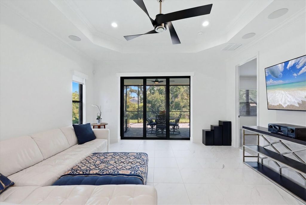 Image 19 of property listing at 12946 TRUE BLUE CIRCLE, Bradenton, FL 34211