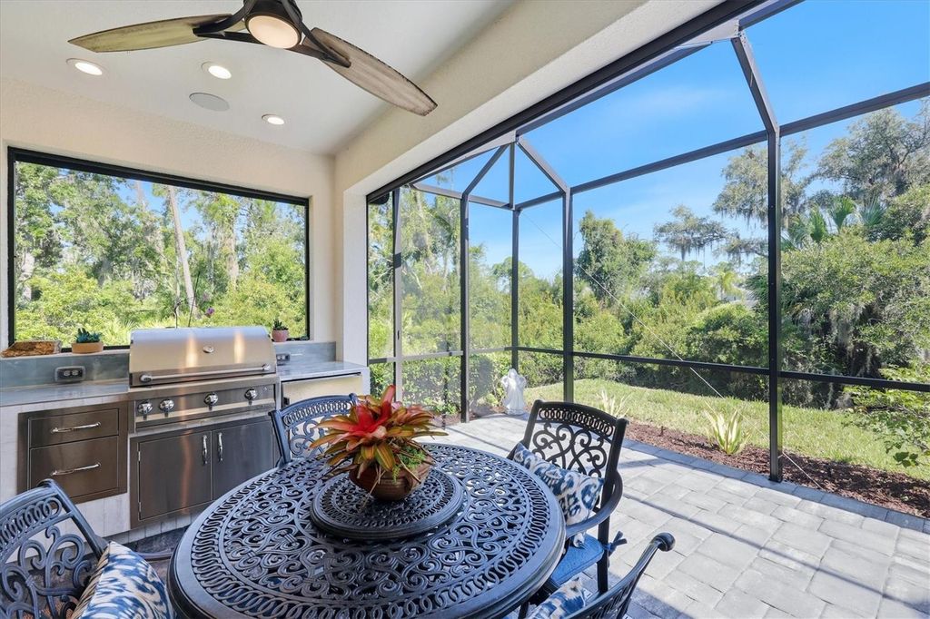 Image 53 of property listing at 12946 TRUE BLUE CIRCLE, Bradenton, FL 34211