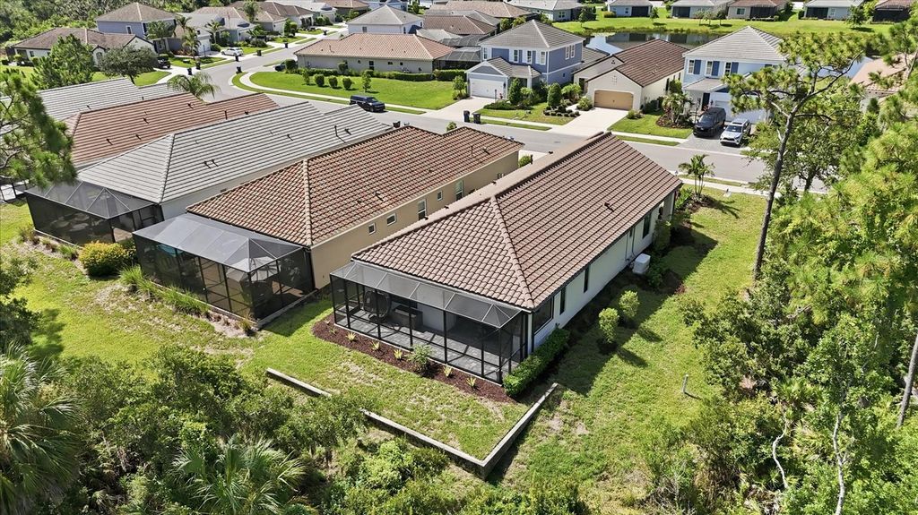 Image 62 of property listing at 12946 TRUE BLUE CIRCLE, Bradenton, FL 34211
