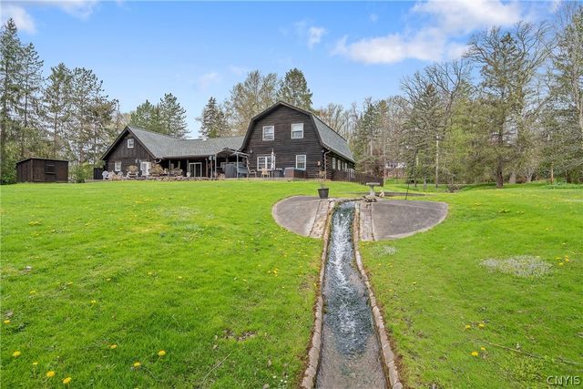 3700 Hayes Road, Lysander, NY 13027