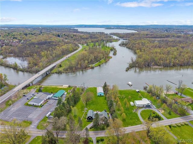 3700 Hayes Road, Lysander, NY 13027