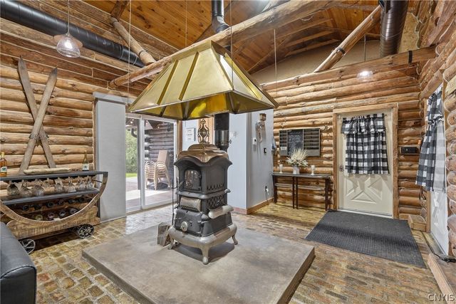 3700 Hayes Road, Lysander, NY 13027