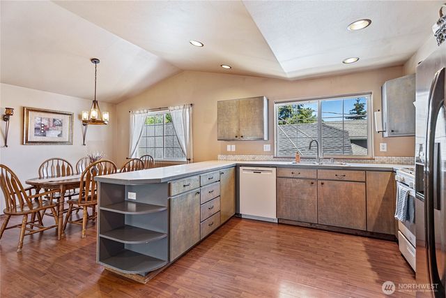 1433 St Paul Street, Bellingham, WA 98229