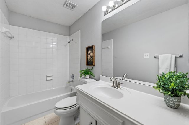 8223 Malardcrest Drive, Humble, TX 77346