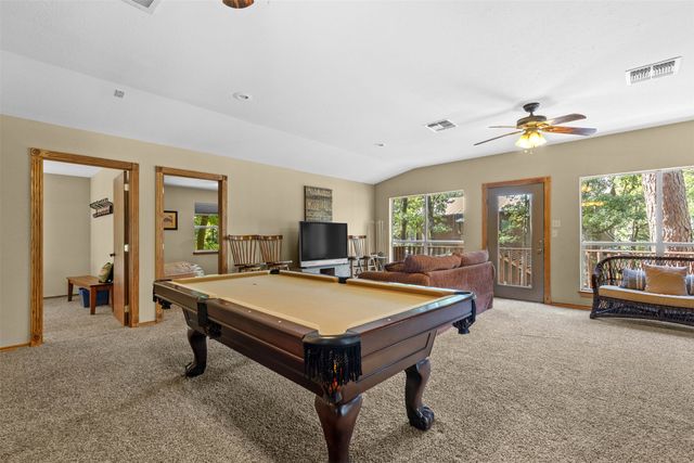 115 Larsen Ln, Scroggins, TX 75480