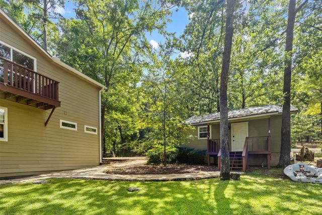 115 Larsen Ln, Scroggins, TX 75480