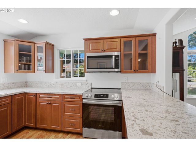 3605 Ne ADAH Ave, Albany, OR 97322