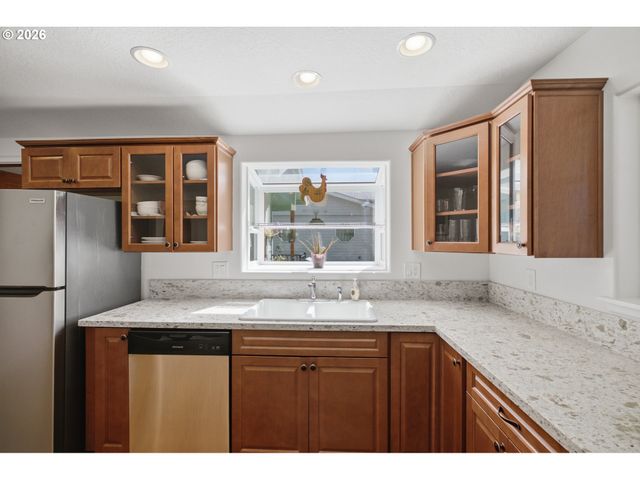 3605 Ne ADAH Ave, Albany, OR 97322