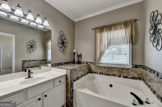 1003 Arbor Lake Walk, Hoschton, GA 30548