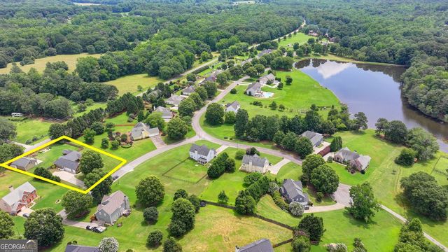 1003 Arbor Lake Walk, Hoschton, GA 30548