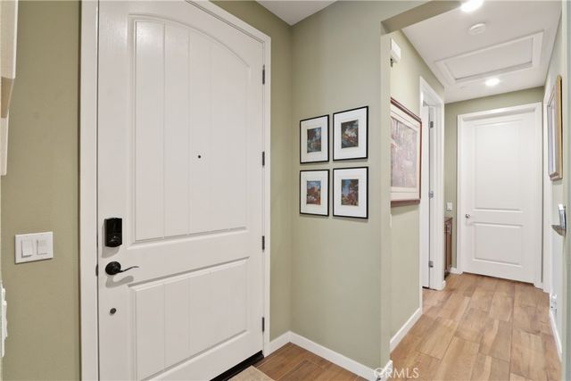 10902 Flora Park Way, Cypress, CA 90720