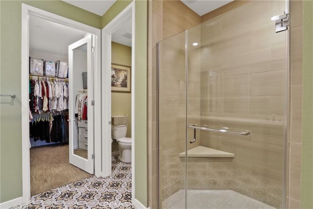 10902 Flora Park Way, Cypress, CA 90720