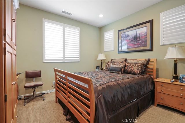 10902 Flora Park Way, Cypress, CA 90720