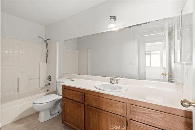 6200 Trinidad Court, Bakersfield, CA 93313