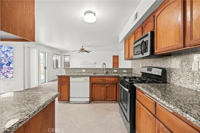 6200 Trinidad Court, Bakersfield, CA 93313
