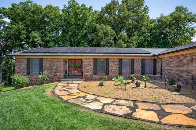 1331 Apple Valley Ct, Cookeville, TN 38501