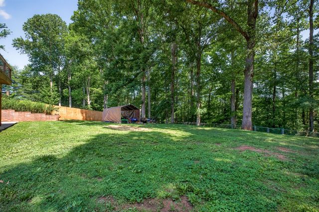 1331 Apple Valley Ct, Cookeville, TN 38501