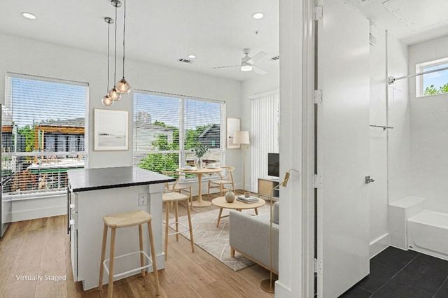 2217 N Fitzhugh Avenue 207, Dallas, TX 75204