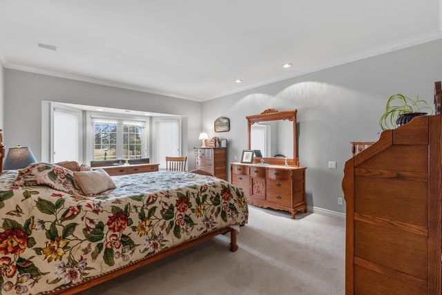 12434 N Golf DRIVE, Mequon, WI 53092