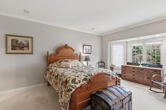 12434 N Golf DRIVE, Mequon, WI 53092